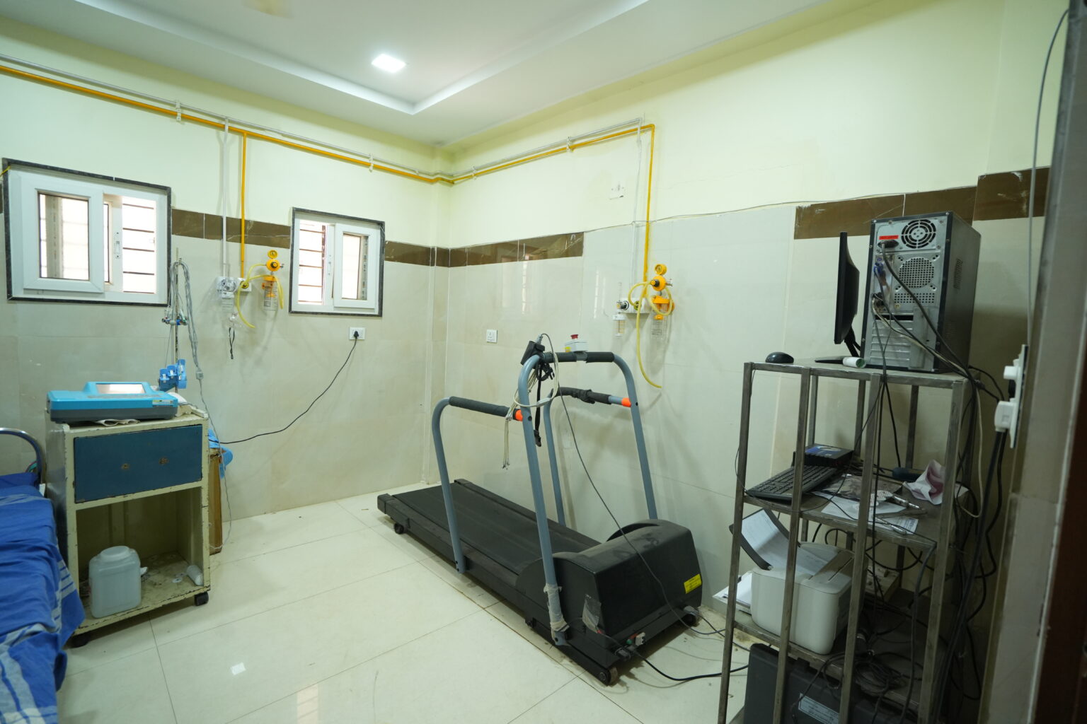 Treadmill Stress Testing Unit